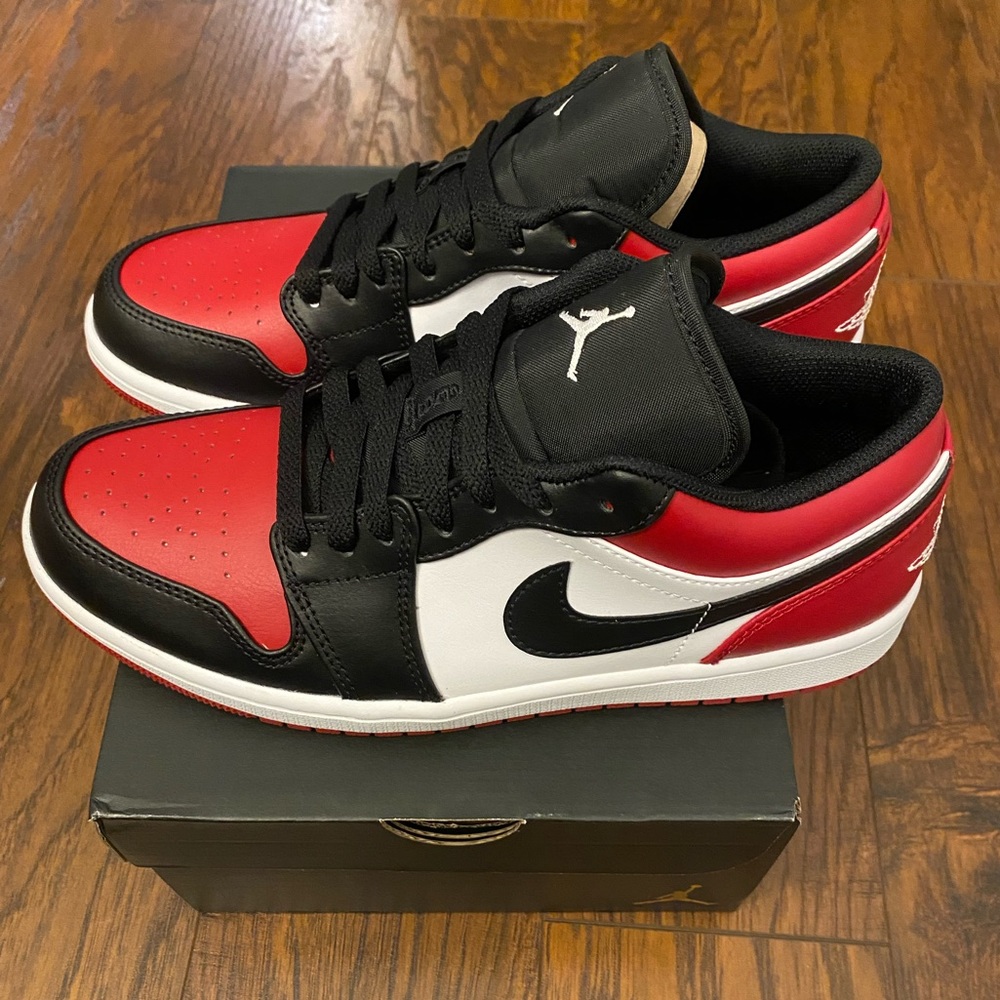 Jordan 1 LOW M 8.5 W 10